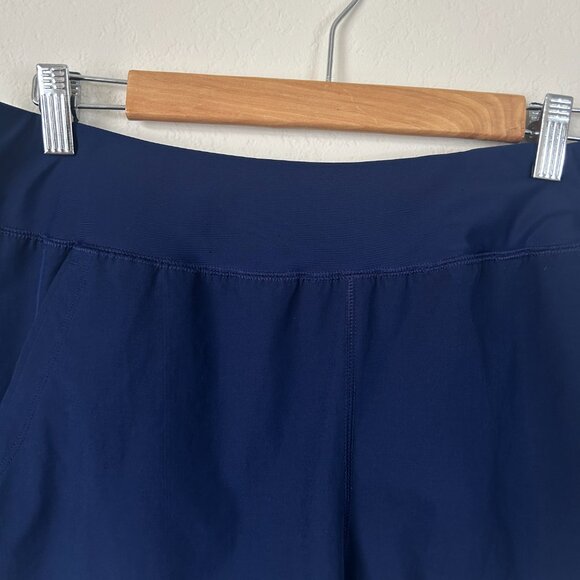 Lands End Shorts Womens 12 Navy Blue Active Quick Dry Pull On - Picture 2 of 7